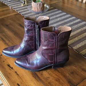 Lucchese Tan Leather Boots